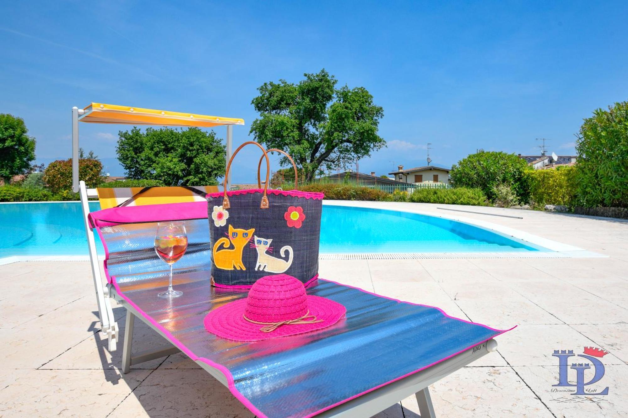 Desenzanoloft Official Partner Marriott Homes & Villas - Paradise Lake View In A 5 Pools Exclusive Residence Desenzano del Garda Exterior foto